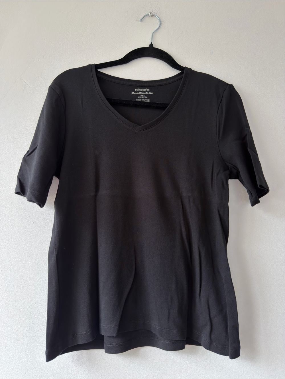 Chico's Black V-Neck Women's Top Ultimate Tee 100%‎ cotton